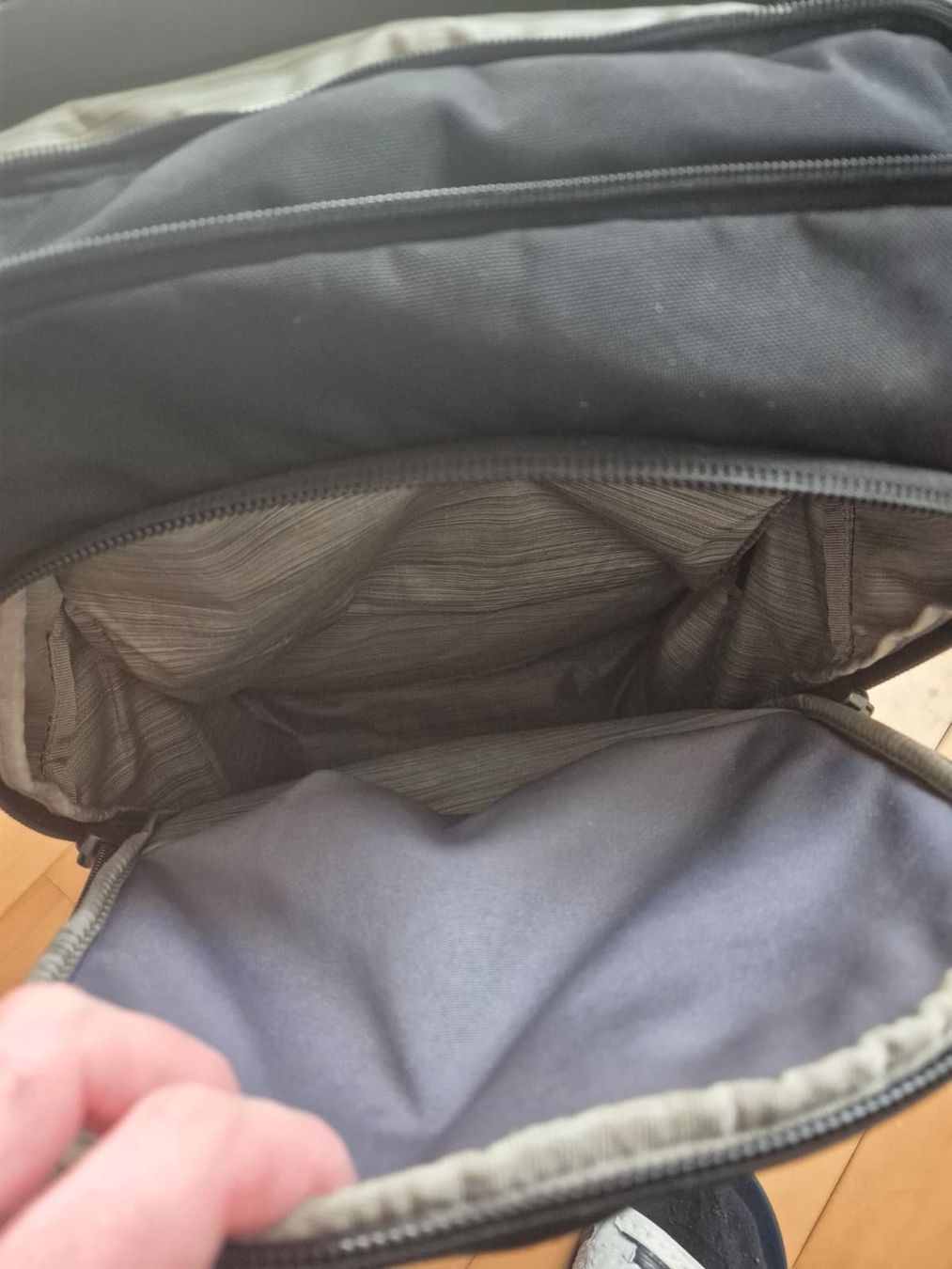 Zaini: Osprey Aoede Airspeed Backpack – Usato da Rüschlikon venduto da cm1993 4
