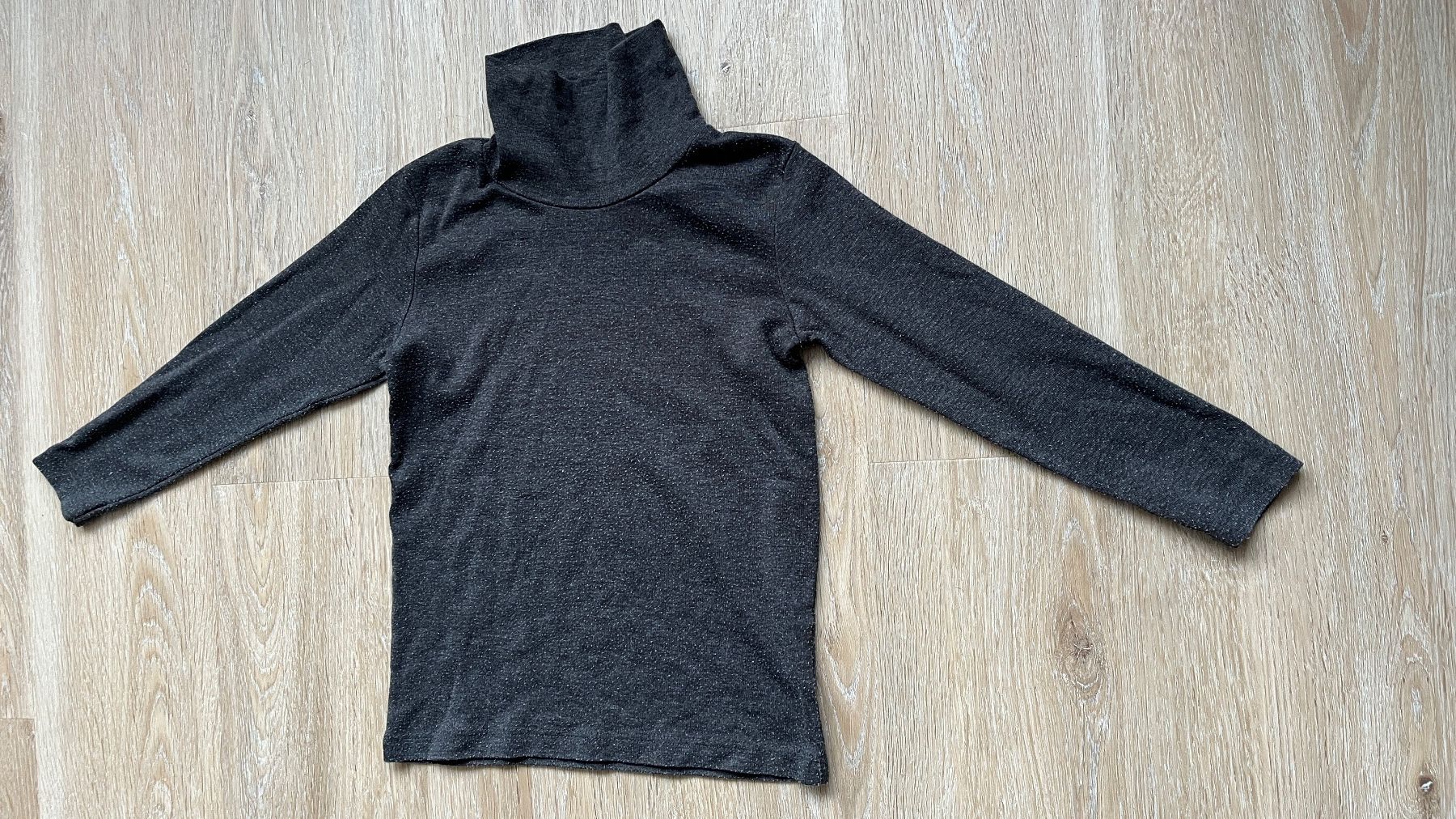 Ensembles coordonnés: 4 Langarmshirts Gr. 98 – D'occasion à Sulz AG par Zissi31324 1