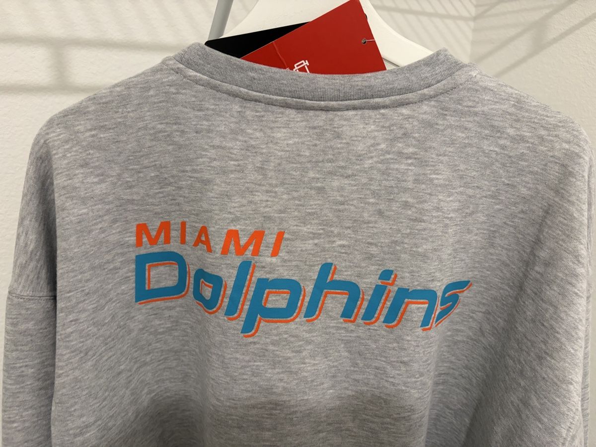 Maglioni & Felpe: NFL - Miami Dolphins Pullover grau (Grösse M) – Nuovo e nell'imballaggio originale da Aeschi SO venduto da Bluemail 3