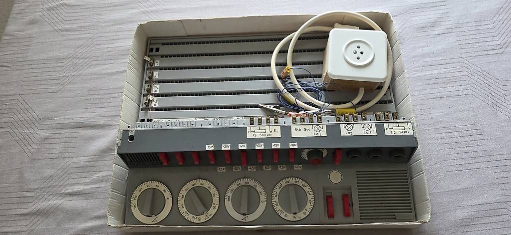 Jeux de construction: Elektronik-Labor XG  – D'occasion à Rupperswil par Jacky081 1