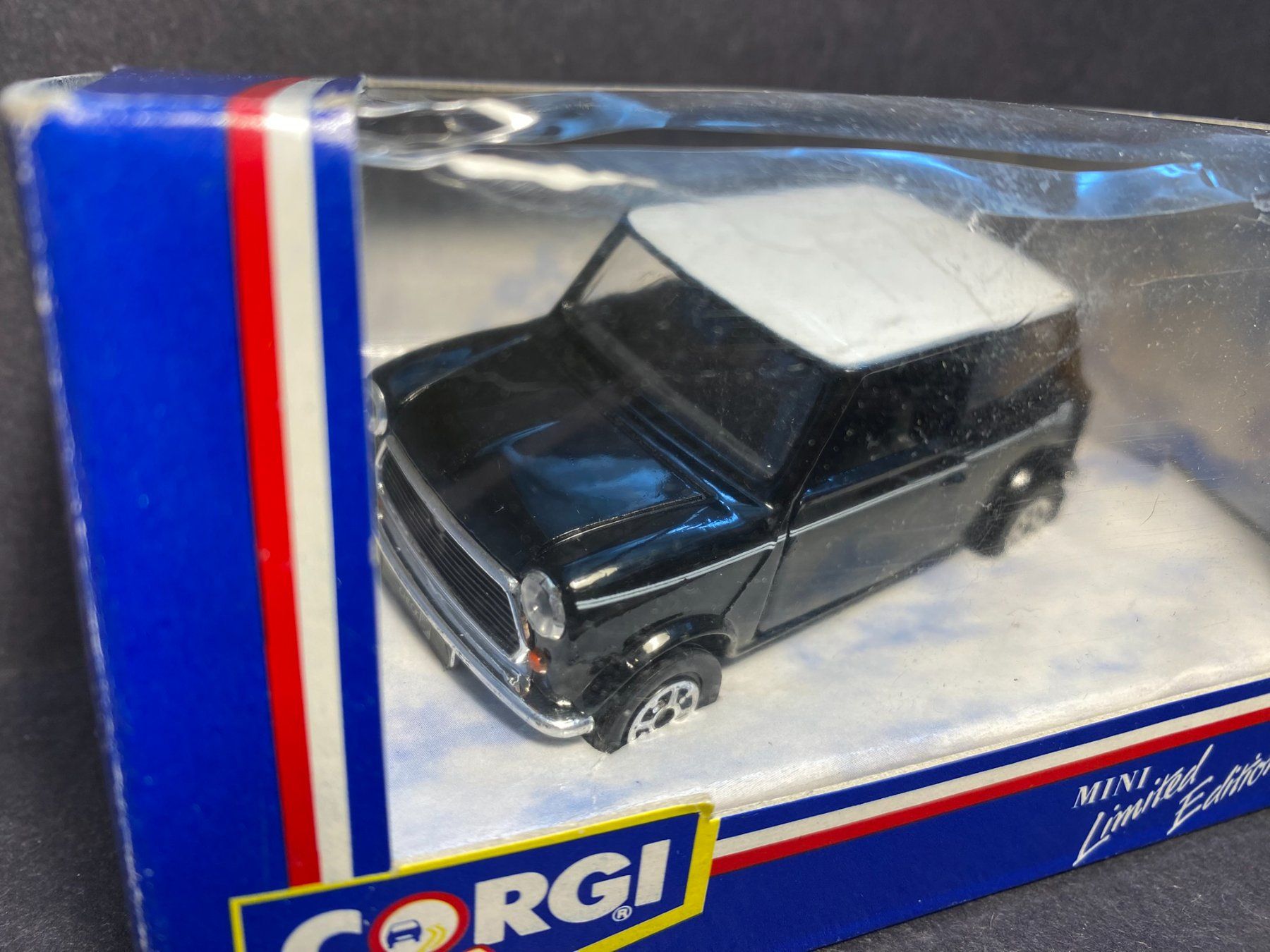 Corgi Toys Modellautos: Corgi Mini Checkmate Limited Edition 94145 1:36 OVP – Neu und originalverpackt aus Spiez von Mlandcruiser 1