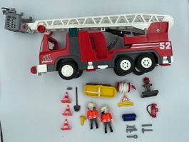 Playmobil Feuerwehr-Leiterfahrzeug 3879 von 1996
