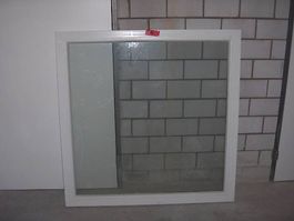 Fenster 128x128cm / Kunststoffenster