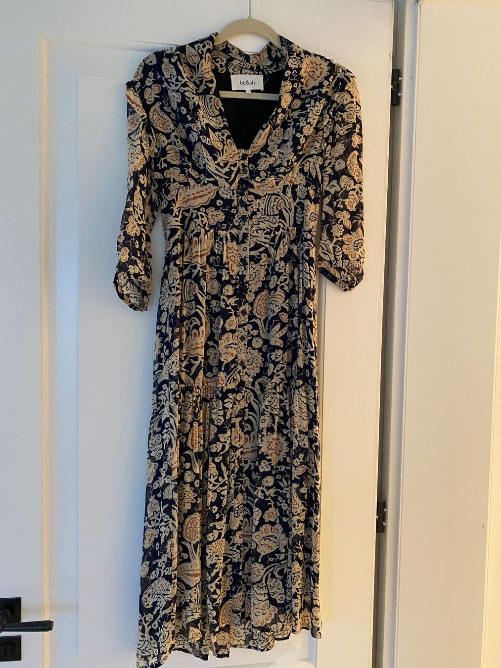 Ba&Sh Kleider: Herbstkleid mit hübschem Muster – Neu (gemäss Beschreibung) aus Oberrieden von mar_8vmz 4