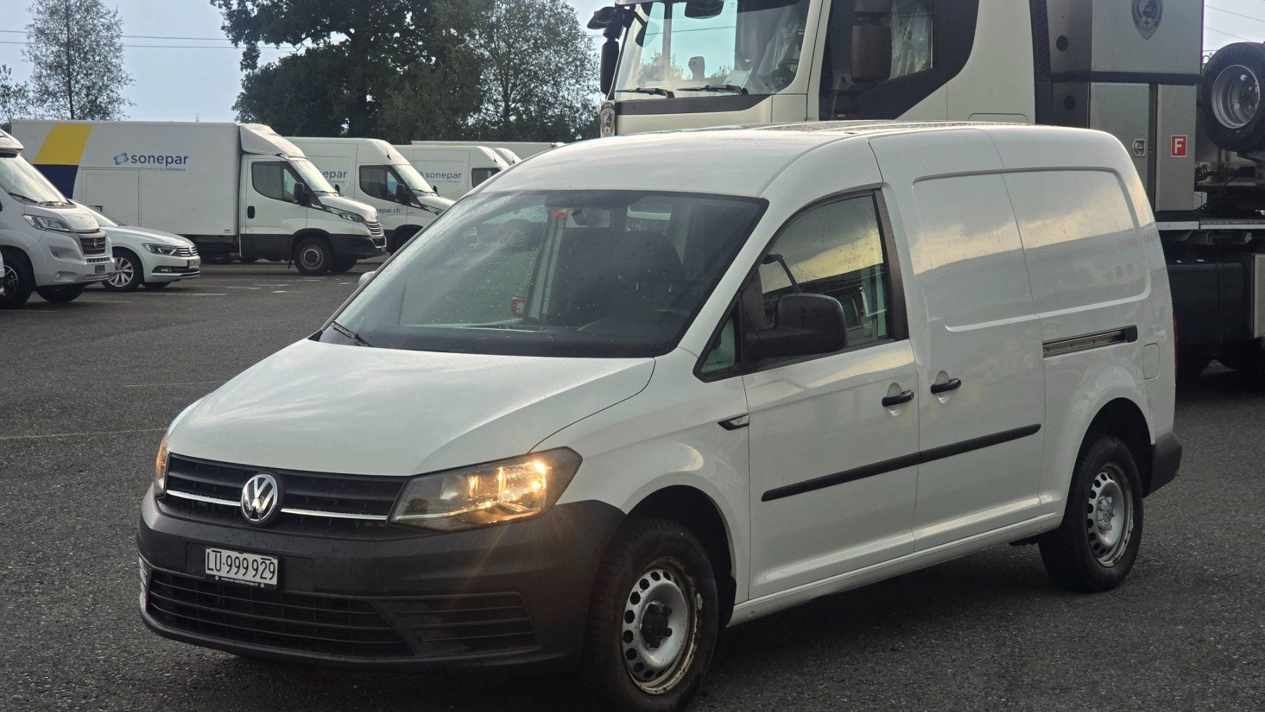 VW Veicoli commerciali: VW Caddy 2.0 TDI Maxi – Usato da Emmenbrücke venduto da meu_2j8p