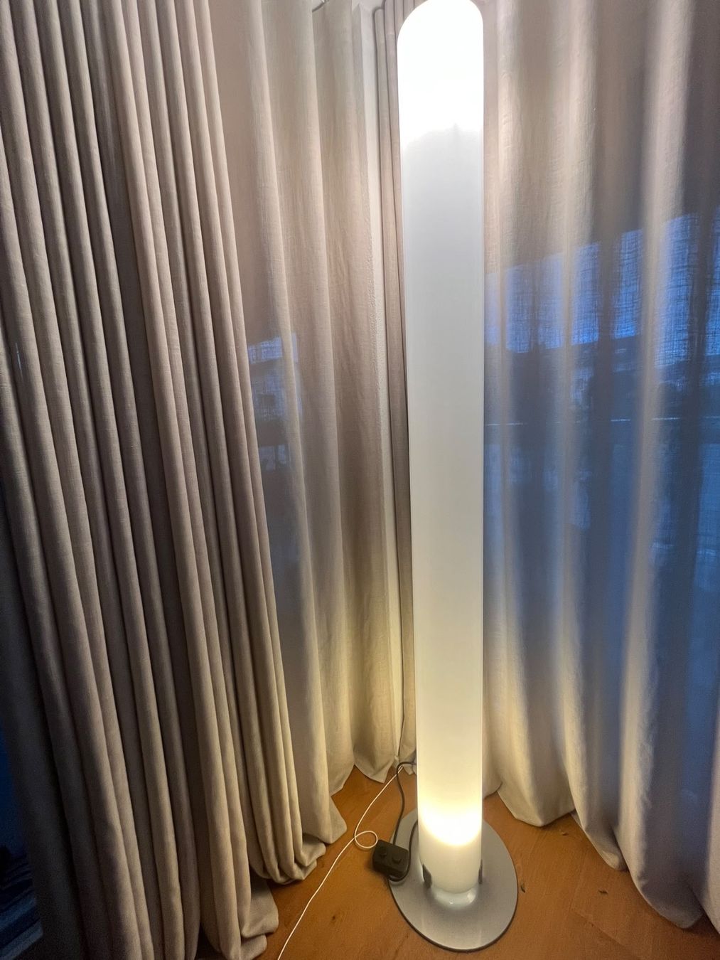 Flos Lampade: Stehleuchte Flos Stylos – Usato da Jona venduto da Carver09 2