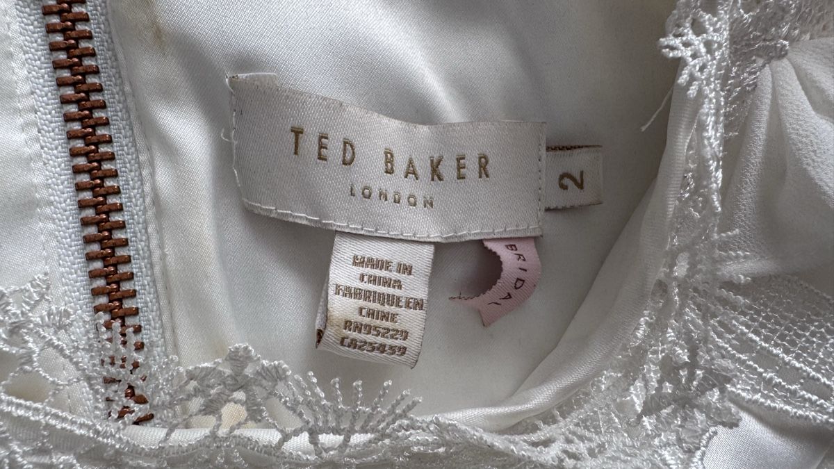 Ted Baker Kleider: Damen Kleid Ted Baker Gr. 2 – Gebraucht aus Zug von glimpsey 2