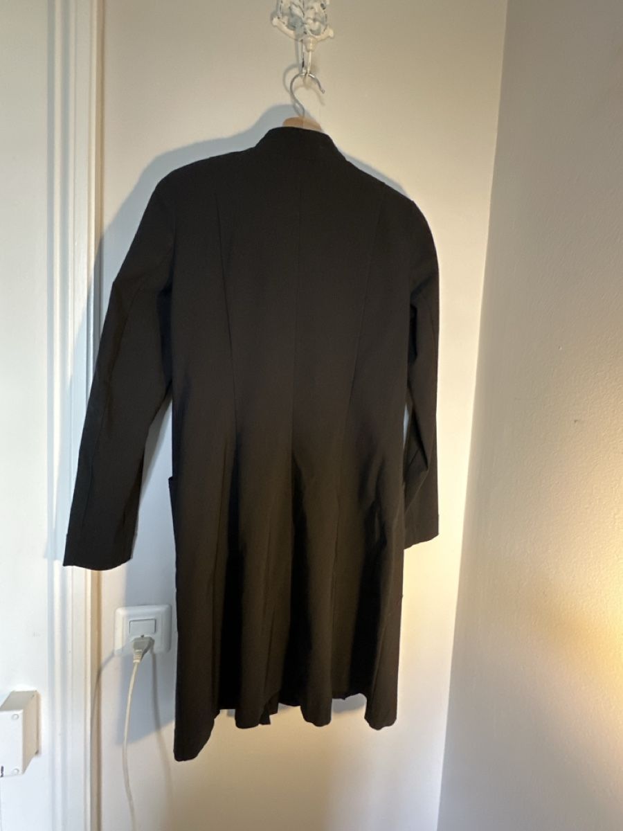 Cappotti: Design Kurzmantel/ langer Blaser, S, schwarz – Nuovo (secondo la descrizione) da Bern venduto da Ibizaflow 1