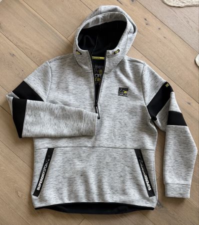 Hoodie von SUPERDRY, Gr. 2XL (L/XL), neuwertig