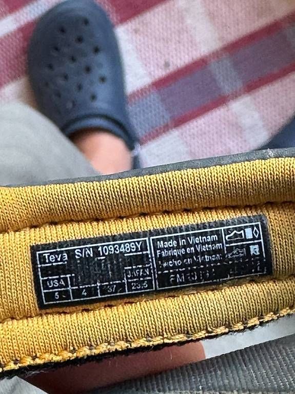 Teva Scarpe da uomo: Teva Sandalen, Gr. 37 – Usato da Zürich venduto da vasile23 2