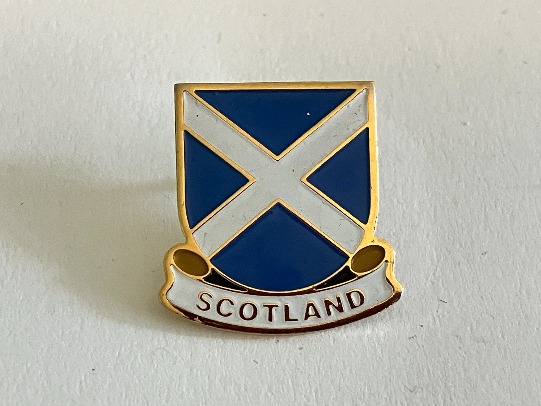 Plaketten & Abzeichen: 1 Pin Scotland – Gebraucht aus Basel von djwwpp