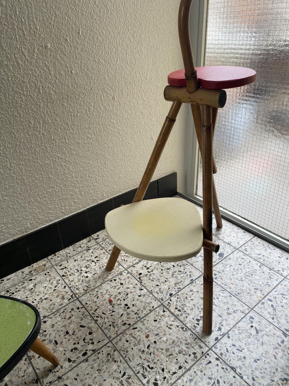Hocker: Blumenständer Blumenhocker vintage space age – Gebraucht aus Bern von ToysPlusVintage 3
