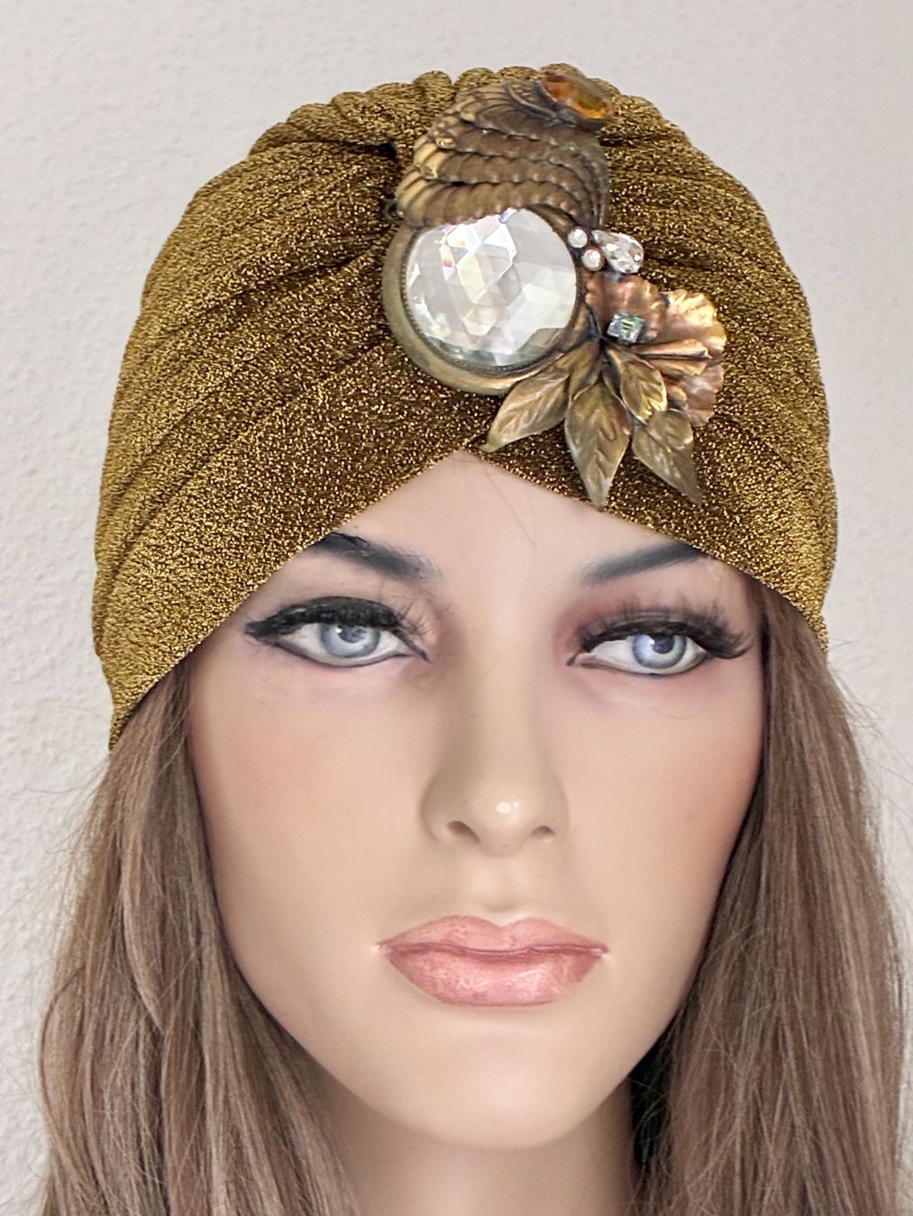 Spille & Fermagli: Antiker Modeschmuck Armspange/Brosche Messing m. Glassteinen – Usato da Kloten venduto da Nephty 1