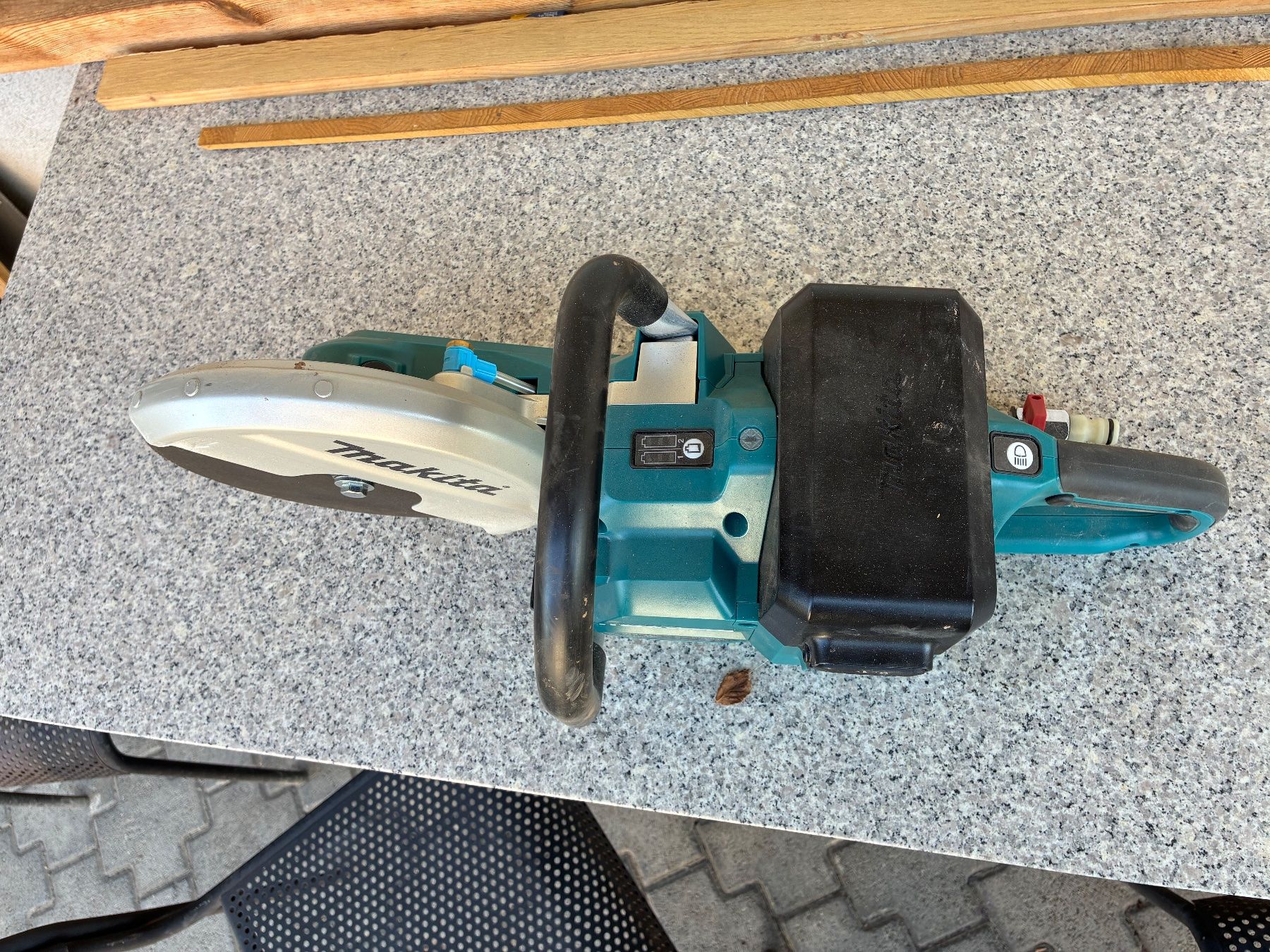 Makita Tutte le macchine: Makita Trennschleifer – Usato da Walenstadt venduto da LudwigderZweite 1