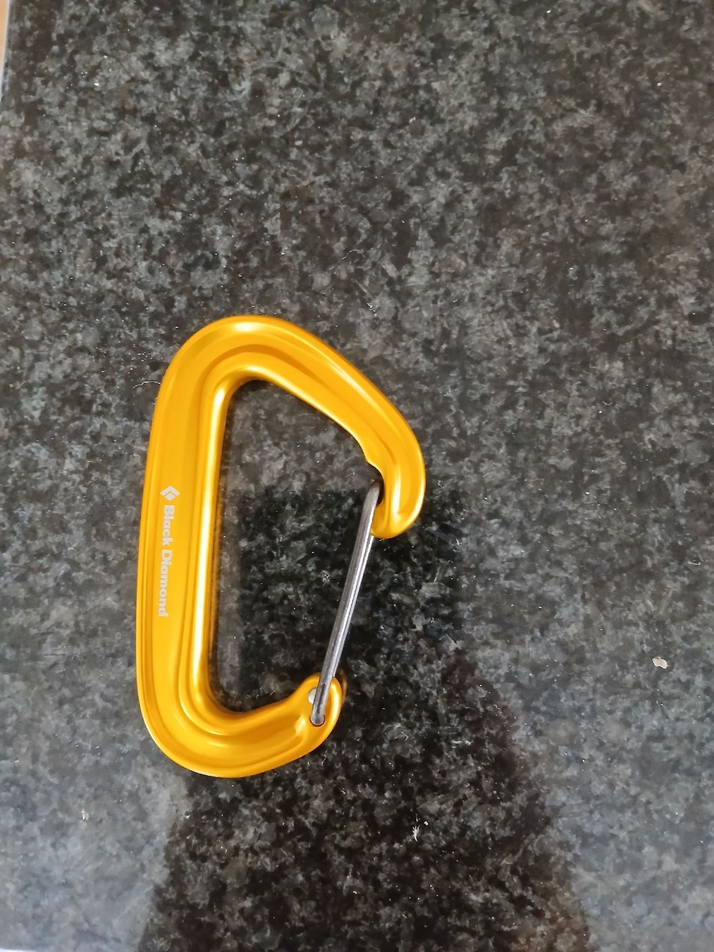Kletterausrüstungen: Black Diamond Miniwire Karabiner Gold – Neu (gemäss Beschreibung) aus Fislisbach von Quirlig07 1
