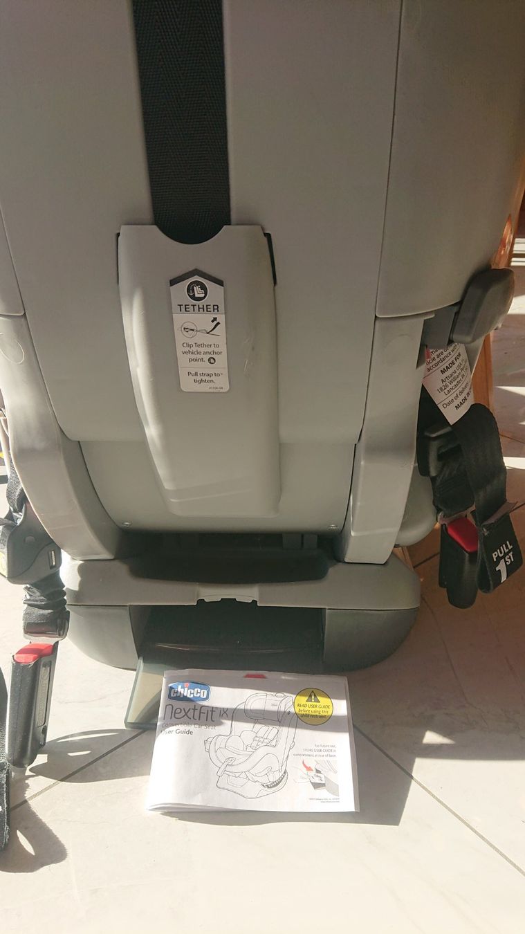 Chicco Seggiolini per auto: Chicco NextFit iX Zip Kindersitz Auto Flugzeug – Usato da Grenchen venduto da Zombiepolizist 5