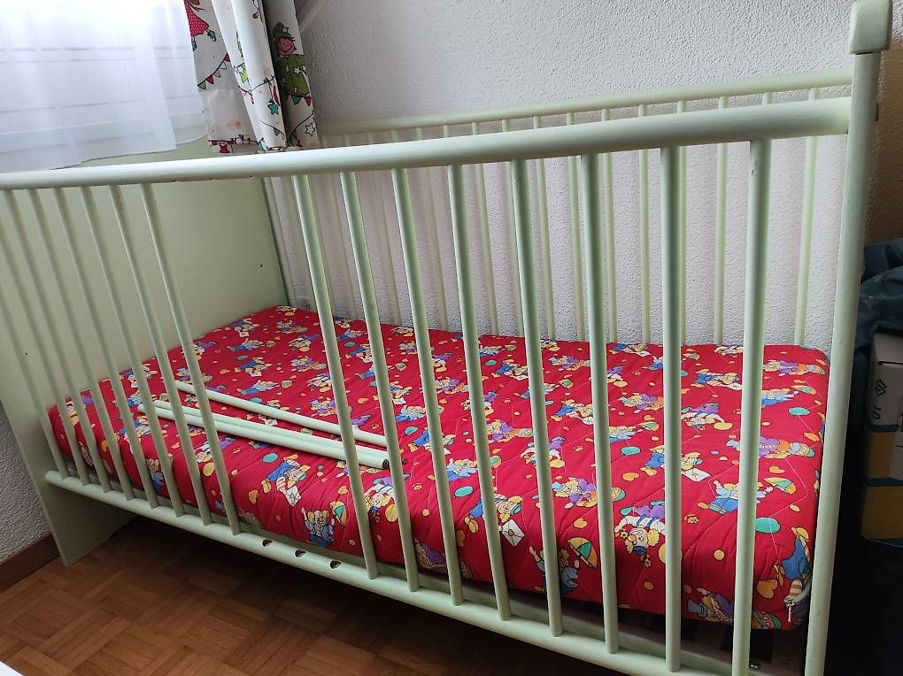 Letti: Kinderbett – Usato da Rickenbach LU venduto da Mgismo 1