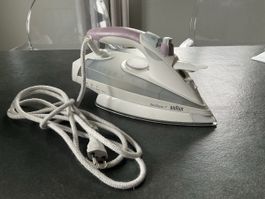 Dampfbügeleisen Braun TexStyle 7 weiss gebraucht