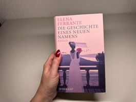 ROMAN: Elena Ferrante, Die Geschichte eines neuen Namens