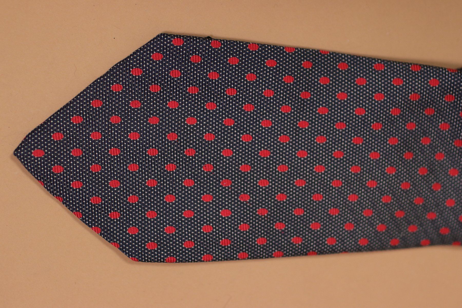 Kiton Krawatten: KITON Silk Polka Dot Tie – Gebraucht aus Hombrechtikon von BAZ-Vintage 1