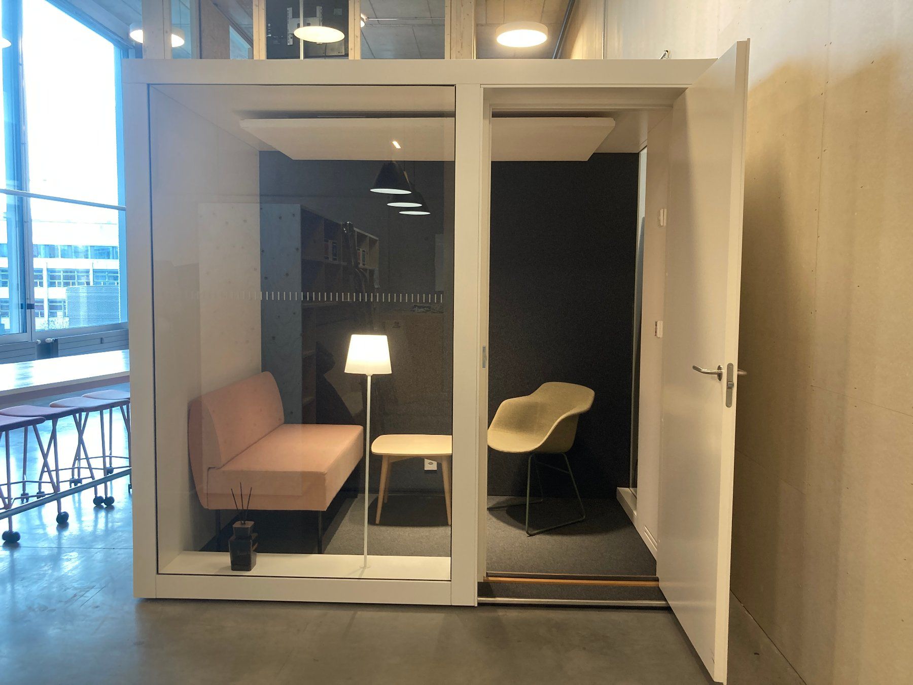 Componenti elettronici: Besprechungsbox – Usato da Zürich venduto da kita_yara