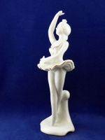 Porzellan - Figur OPF026  ,  Sammlungsauflösung