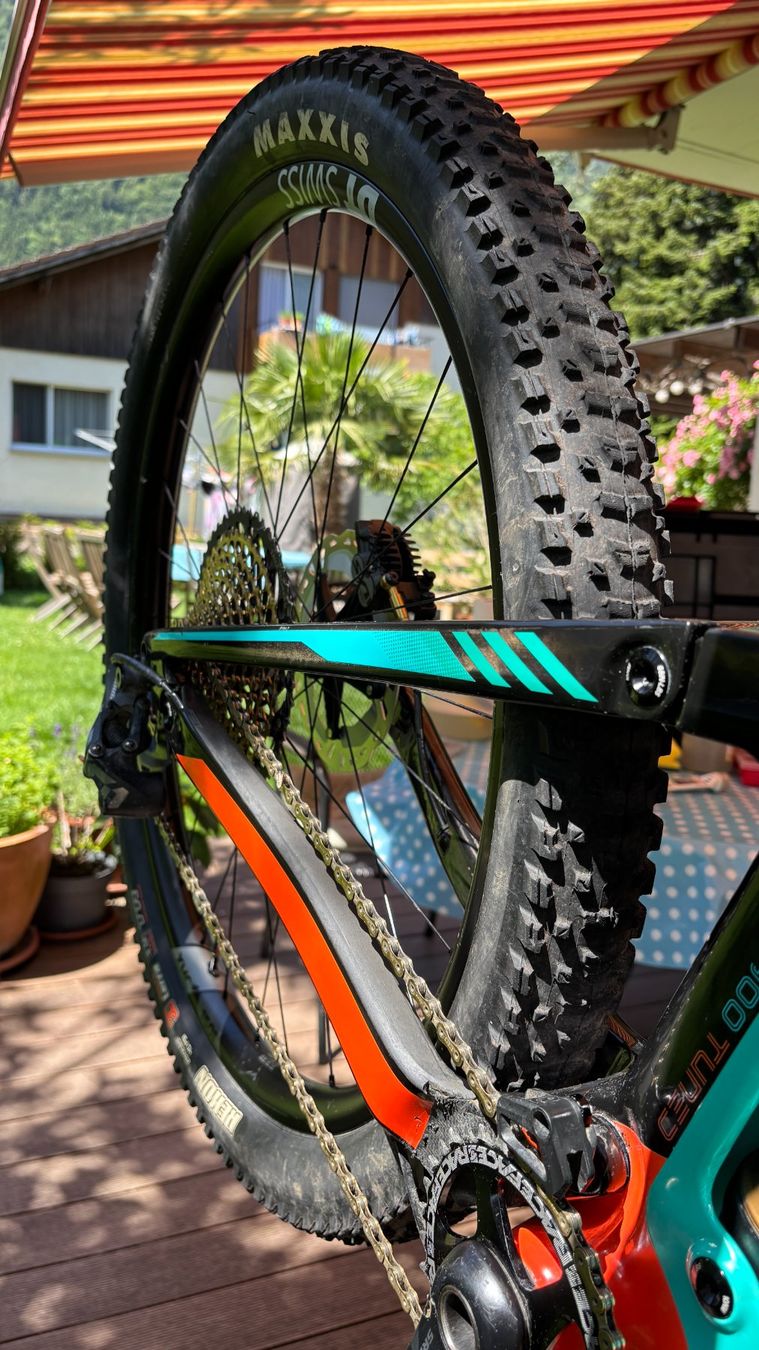 Scott Biciclette: Scott Genius 900 Tuned – Usato da Seedorf UR venduto da Noldo 3