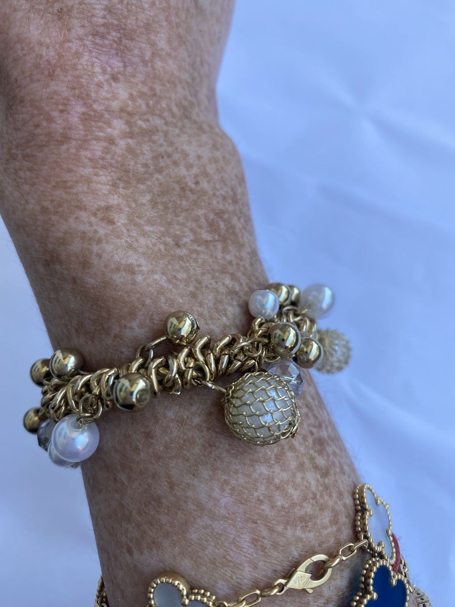 Armbänder & -reifen: Bracelet doré perles et billes neuves – Gebraucht aus Genève von lejardindesvetements 1