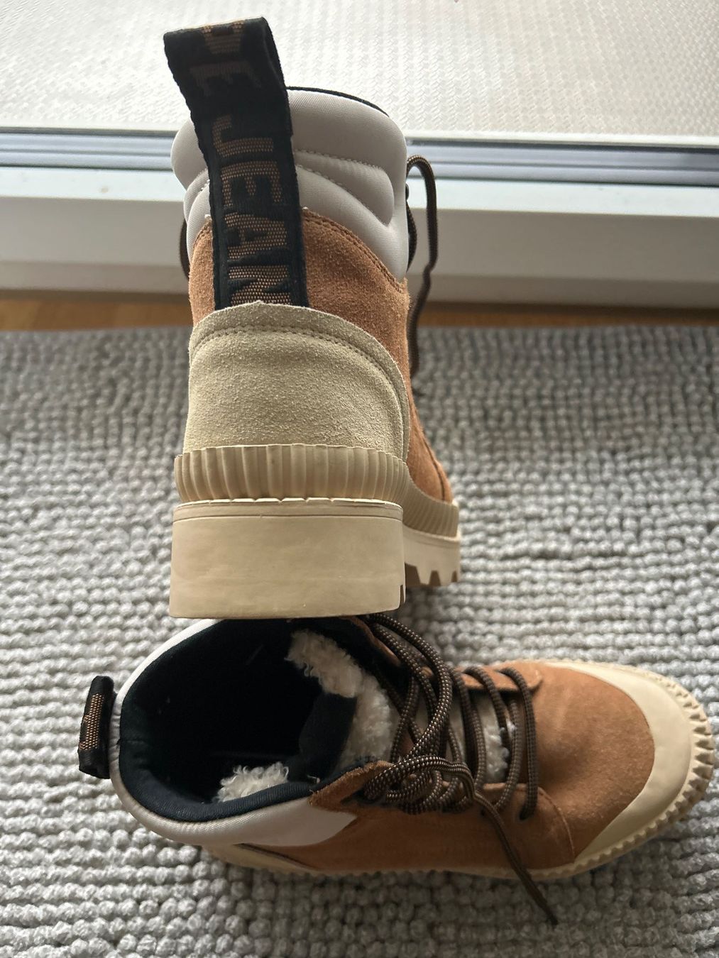 Pepe Jeans Damenschuhe: Pepe Jeans Winterschuhe Gr.38 – Gebraucht aus Feuerthalen von Anna_Swift 3