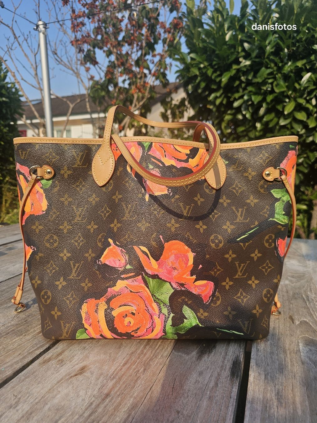 Louis Vuitton Borse da donna: Louis Vuitton Neverfull Monogram Rose sprouse – Usato da Oberwil BL venduto da daniellea_k