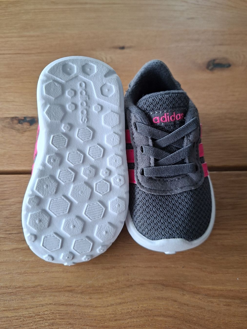 Adidas Scarpe per ragazze: Schuh Adidas Gr.19 – Nuovo e nell'imballaggio originale da Niederried b. Kall venduto da gabber23 2