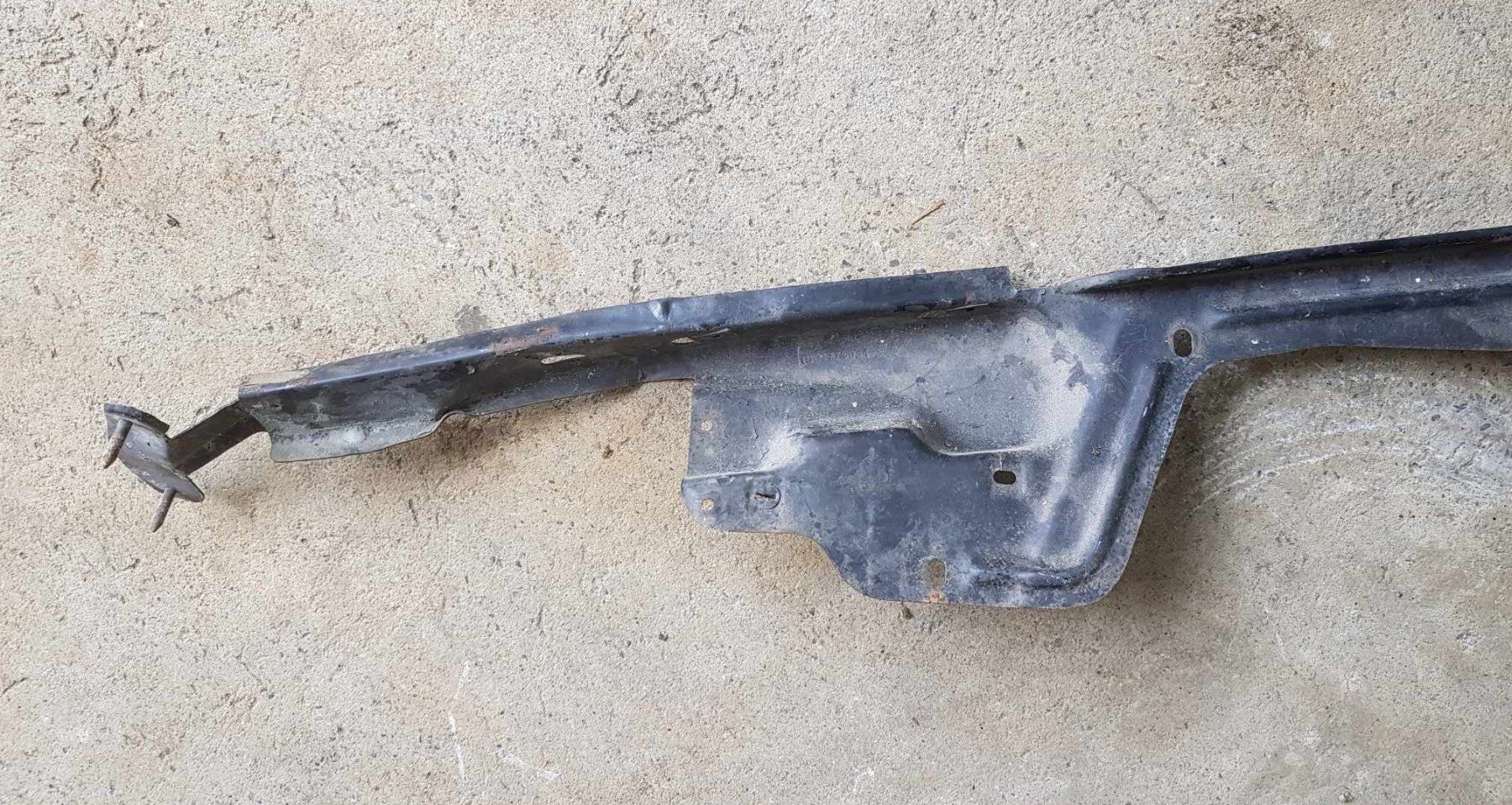Pontiac Tutti pezzi di ricambio auto: Frontträger Strebe Camaro Firebird TA – Usato da Niedergösgen venduto da usc_2h5n 2