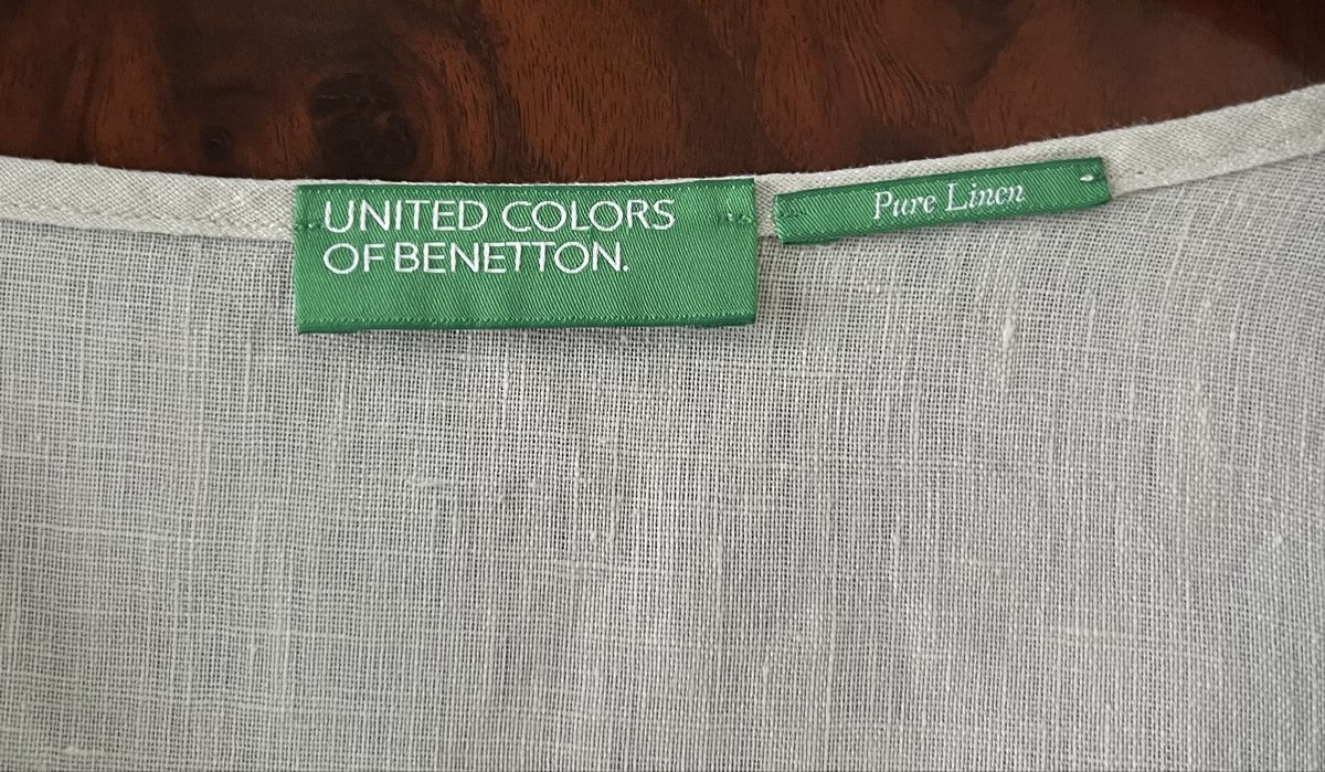 Benetton Tops: Haut en lin BENETTON – Gebraucht aus Lausanne von micou47 3