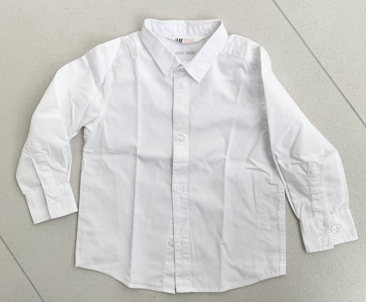 H&M Camicie, T-shirt & Polo: Hemd H&M 98 + Krawatte – Usato da Rickenbach SO venduto da Lerg