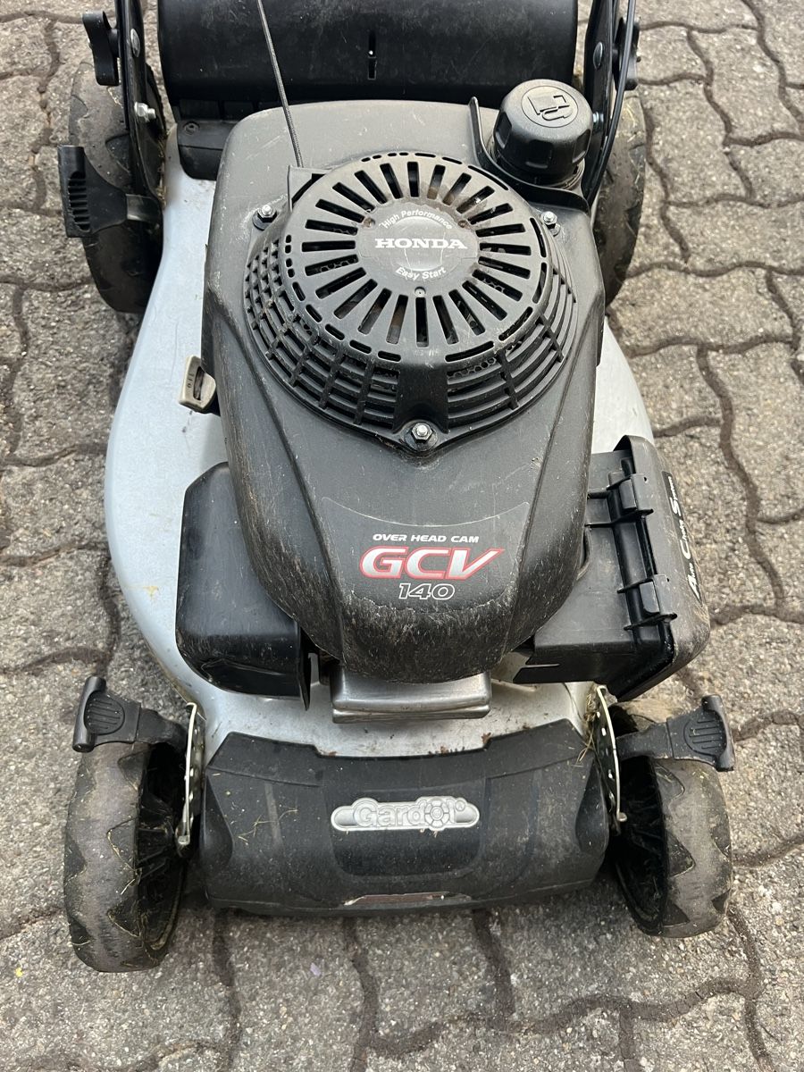 Honda Rasenmäher: Rasenmäher Honda – Defekt aus Steckborn von motorschuppen 2