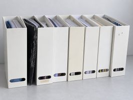 7 Stehsammler weiss aus Metall, gebrauchter Zustand