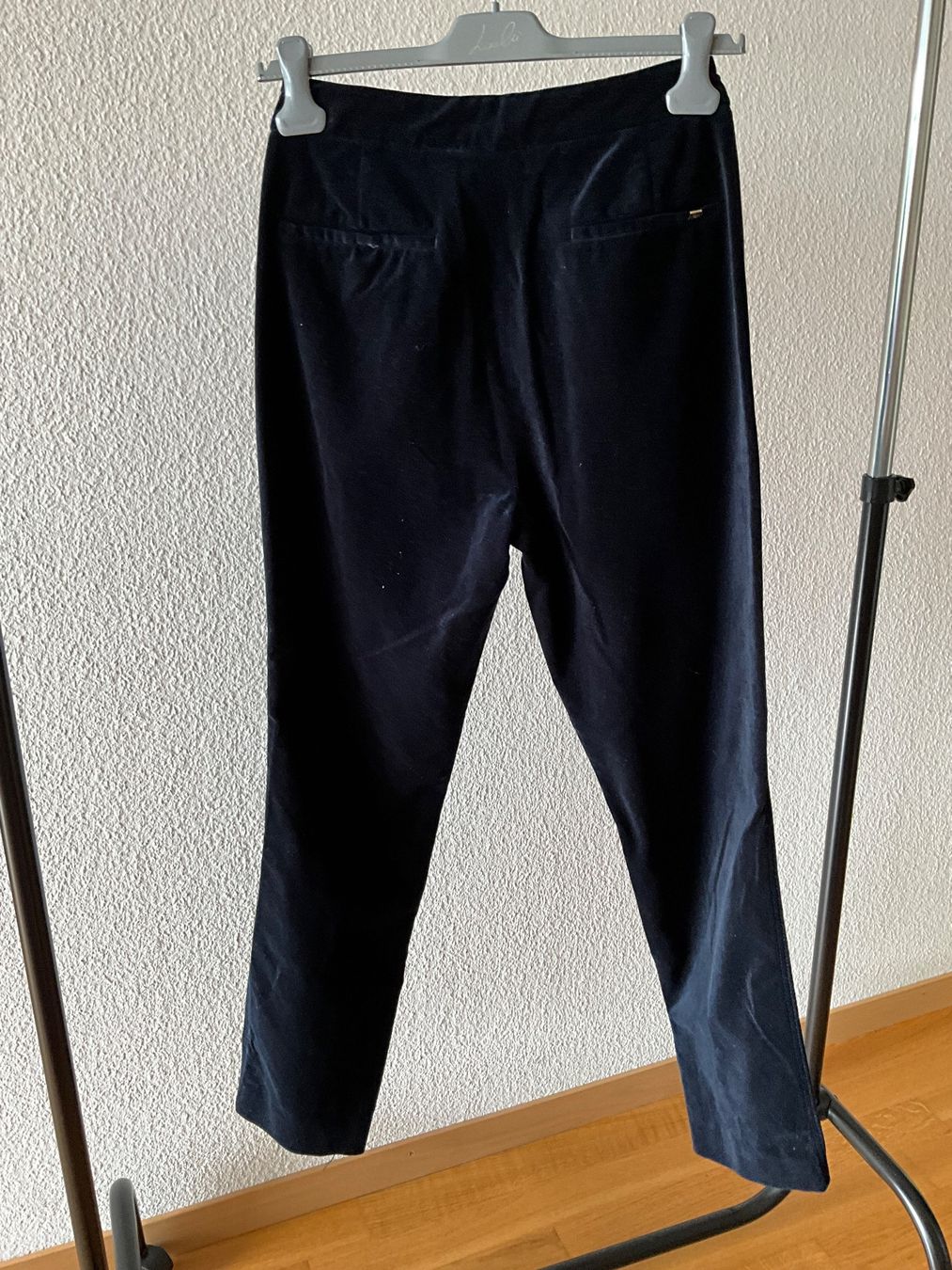 Massimo Dutti Pantalons: Hose Massimo Dutti Gr. 36 – Neuf (Voir description) à Muri b. Bern par VmuriV 1