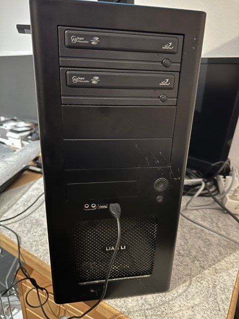 PC: Älterer PC Computer mit Bildschirm Core i7 6GB 1TB Firewire! – Usato da Brunnen venduto da 23068 1