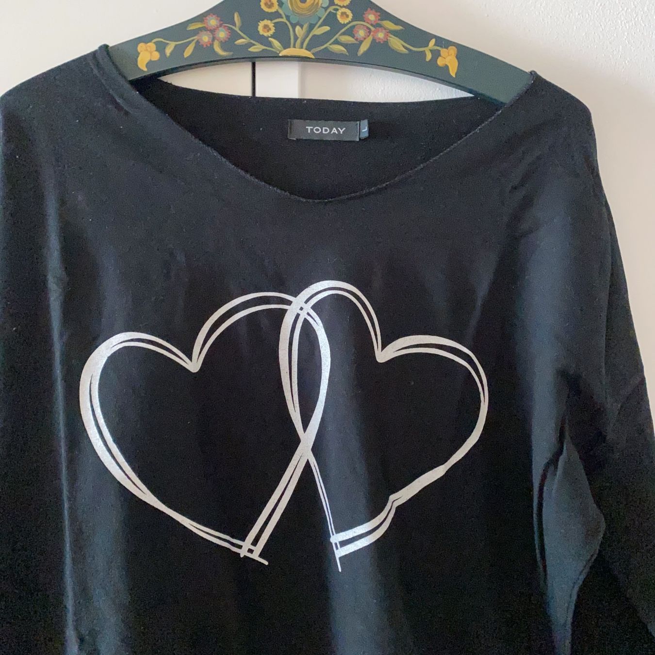 T-shirt: ESSENTIALS T-Shirt shwarz – Nuovo (secondo la descrizione) da Luzern venduto da Sommer_26 1