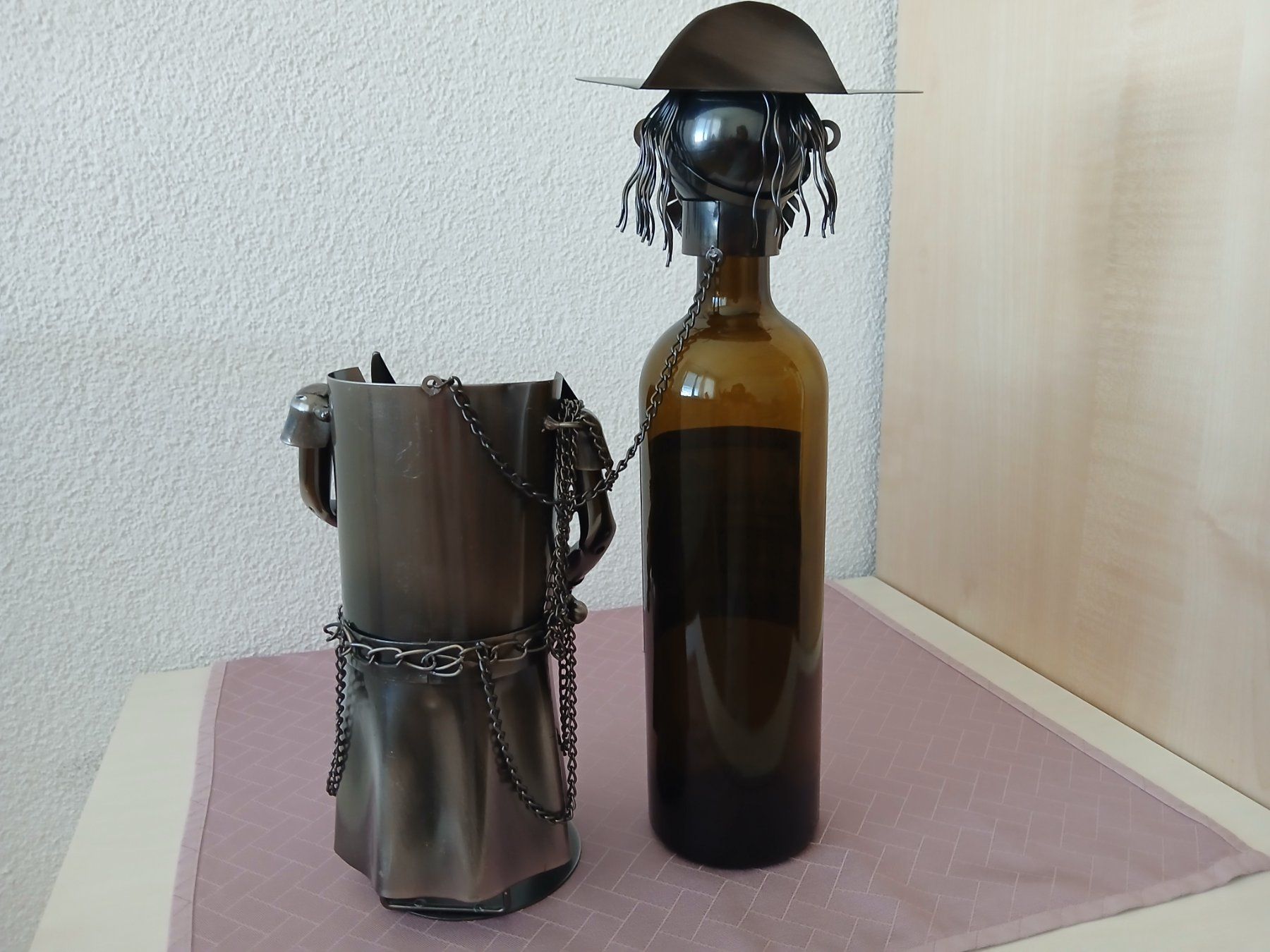 Weingestelle & -ständer: Weinflaschenhalter Pirat – Gebraucht aus Greifensee von wil_6qmz 1