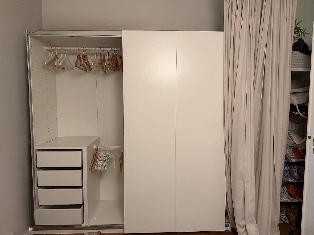 Ikea Armadi: Ikea PAX Kleiderschrank weiss – Usato da Basel venduto da jil_bbd7 1