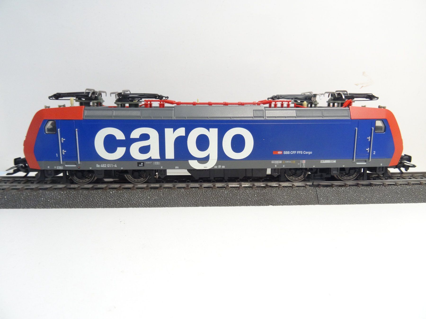 Märklin Modelleisenbahnen: Märklin H0 36851 BR 482 Cargo E-Lok Digi – Neu (gemäss Beschreibung) aus Hochdorf von Teger02 3
