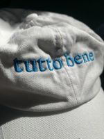 Weisses Cap von The Classics mit Stickerei "tutto bene"