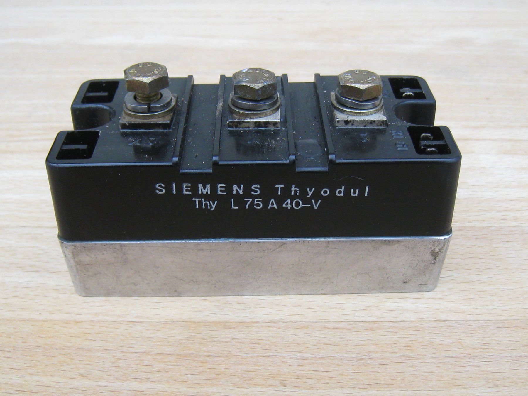 Siemens Componenti elettronici: Siemens Doppelthyristor-Modul – Difettoso da Näfels venduto da Derglarner