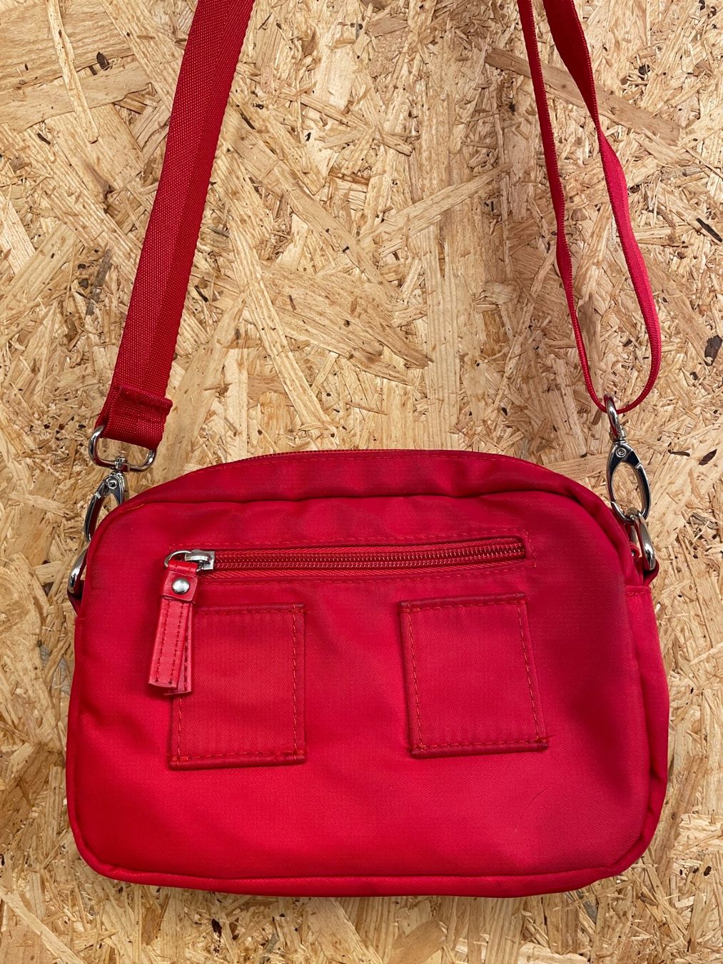 Borse da donna: CASUAL sac à main rouge – Usato da Lausanne venduto da PlusValue_Lausanne 1