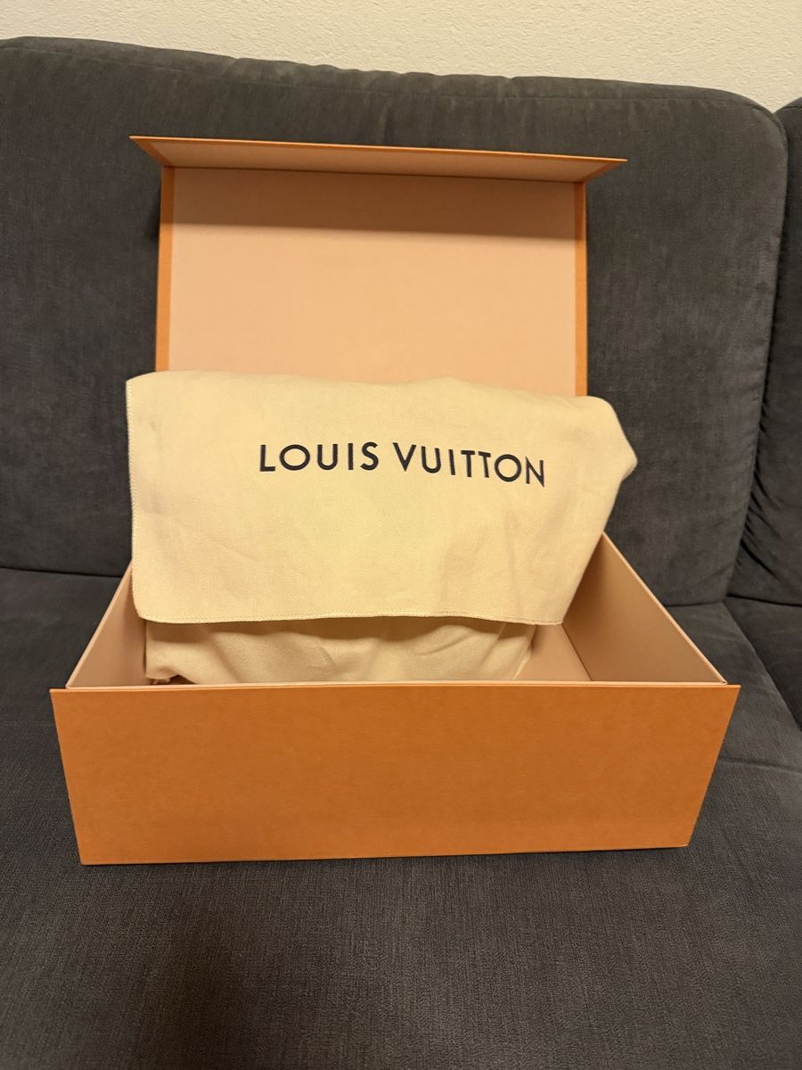 Louis Vuitton Borse da donna: Louis Vuitton Damen Tasche  – Nuovo (secondo la descrizione) da Basel venduto da Almee80 4