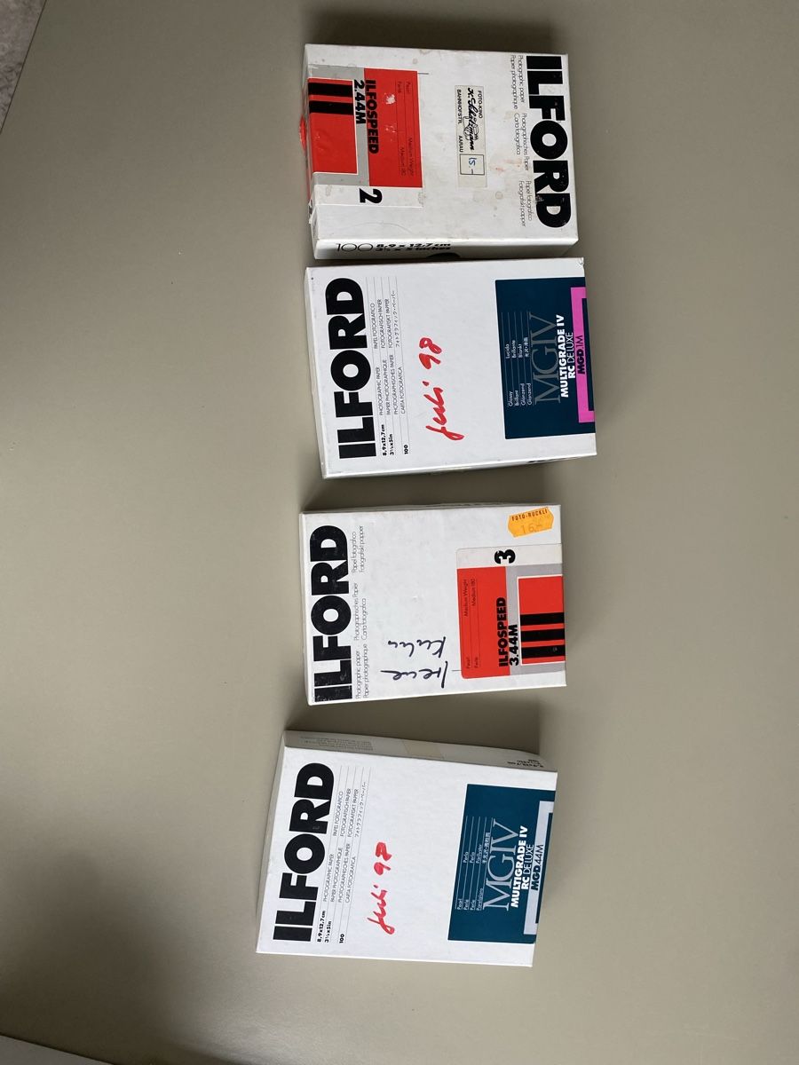 Ilford Carta: Vintage Fotopapier – Usato da Thalheim AG venduto da wernliegg 2