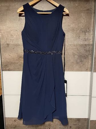Neues Cocktailkleid von Mascara, Grösse 38