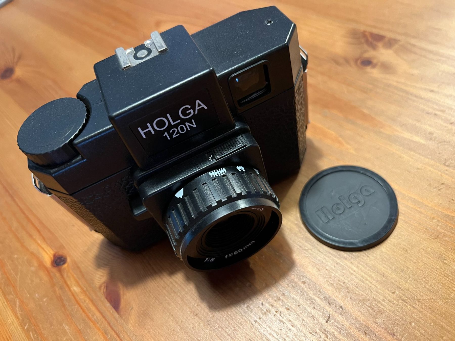 Fotocamera: Holga 120N – Usato da Uster venduto da Stoessda
