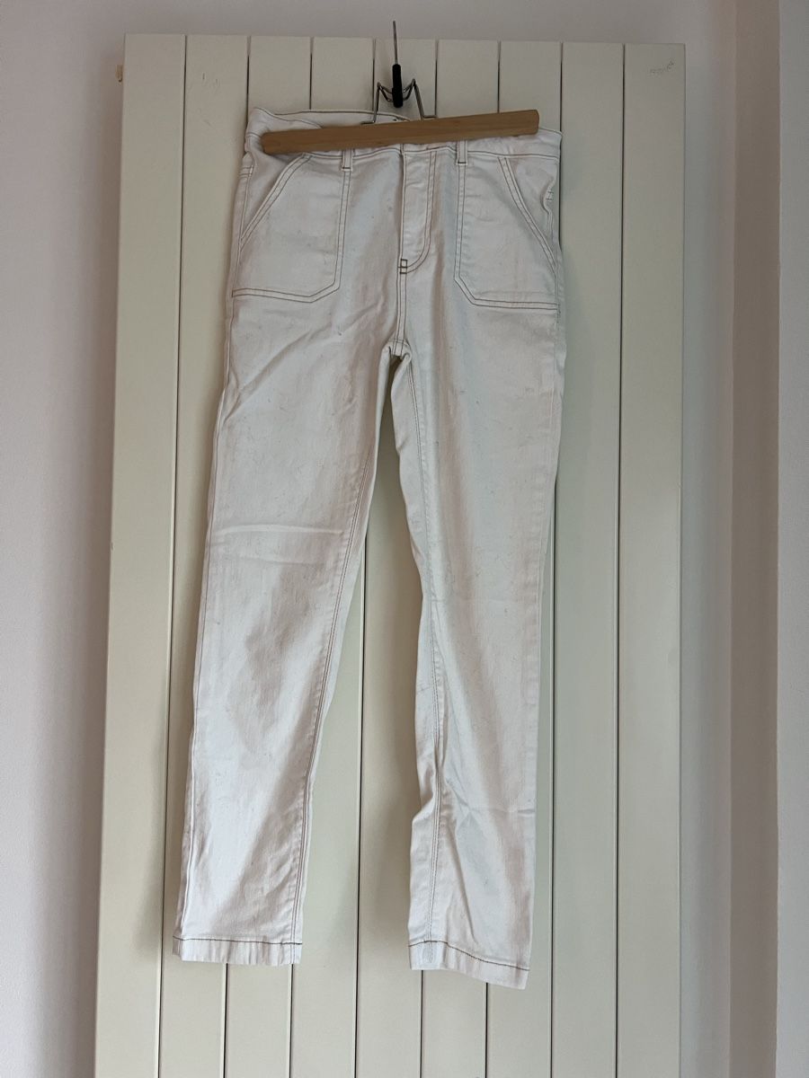 Calzedonia Pantaloni: Calzedonia white pants S – Usato da Losone venduto da Misssslucie